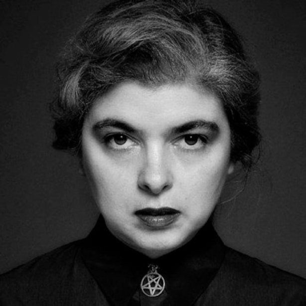 Mariana Enríquez: explorando el lado oscuro y perturbador